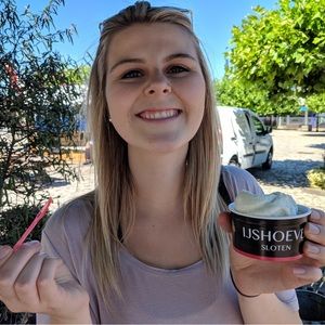 Meet your Posher, Amy